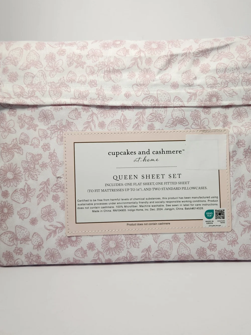 cupcakes & cashmere Pink Strawberries Queen Sheet Set